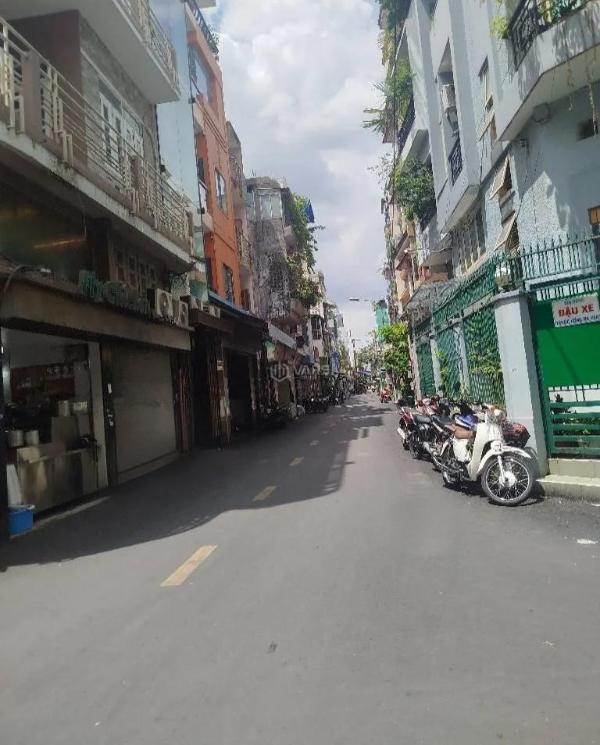 Bán nhà phố 🏚️ hẻm 5m thông, quận 3, 36m2, giá 8,4 tỷ - tiện xây mới, kinh doanh