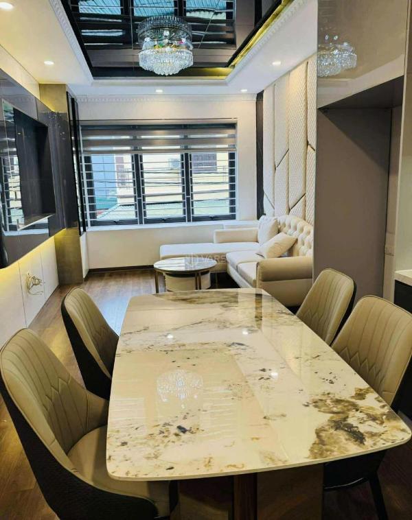 Bán nhà đẹp nguyễn văn linh, thạch bàn, long biên 52m 🏚️ 9.3 tỷ