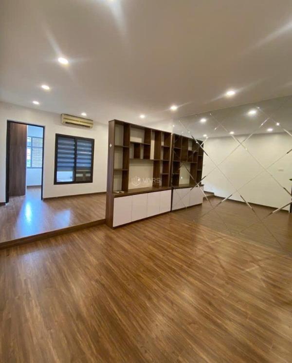 Bán căn hộ đẹp tập thể phố tô hiệu, nghĩa 🏬 tân, cầu giấy 68m 3.95 tỷ
