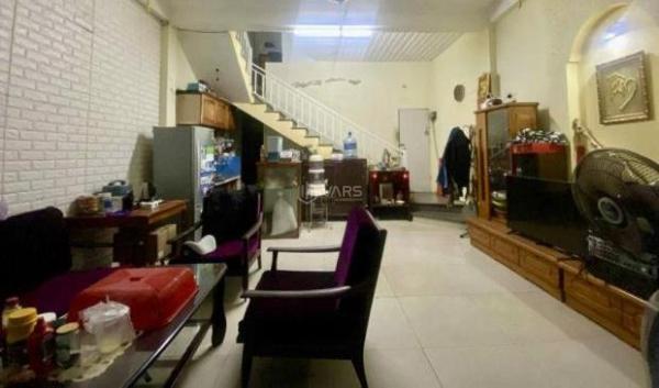 Cần bán Nhà mặt phố 77m²
