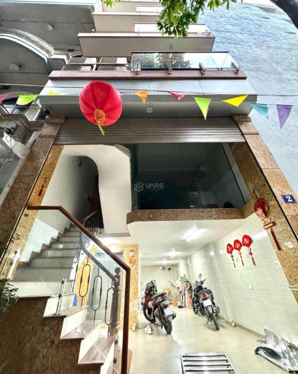 Bán nhà cầu giấy ☘ 8 tầng thang máy 2 mặt thoáng vĩnh viễn