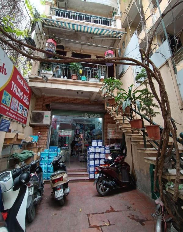 Căn 🏣 hiếm nguyễn ngọc nại 5t - 117m² - mt4.3m - 3 thoáng sổ vuông nở hậu chỉ 325
