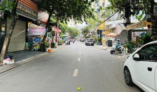 Bán nhà VIP P.13 Tân Bình, Nhất Chi Mai, 40m² nở hậu, 2PN, 2WC – gần sân bay T3 chỉ 🏚️ 4.x tỷ