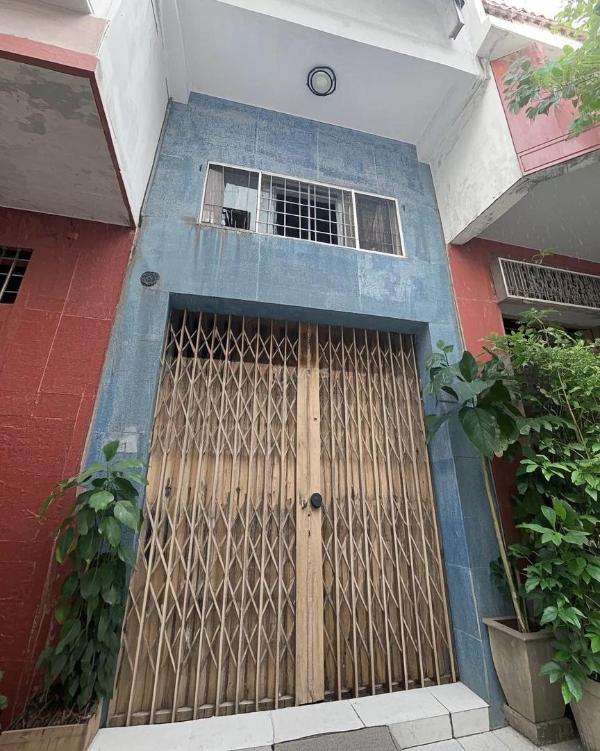 Chủ cần bán Nhà trong hẻm 26m²