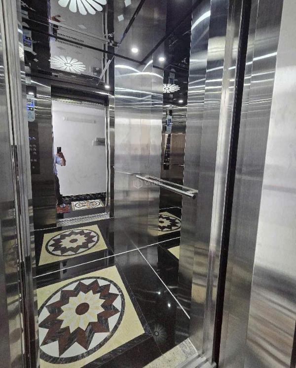 Xe hơi thông bán nhà 🏣 đẹp 5 tầng xe hơi thông tô hiến thành, 53m2, 12.5 tỷ
