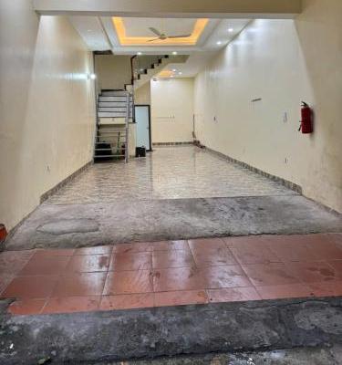 Cho thuê Nhà mặt phố 64m²
