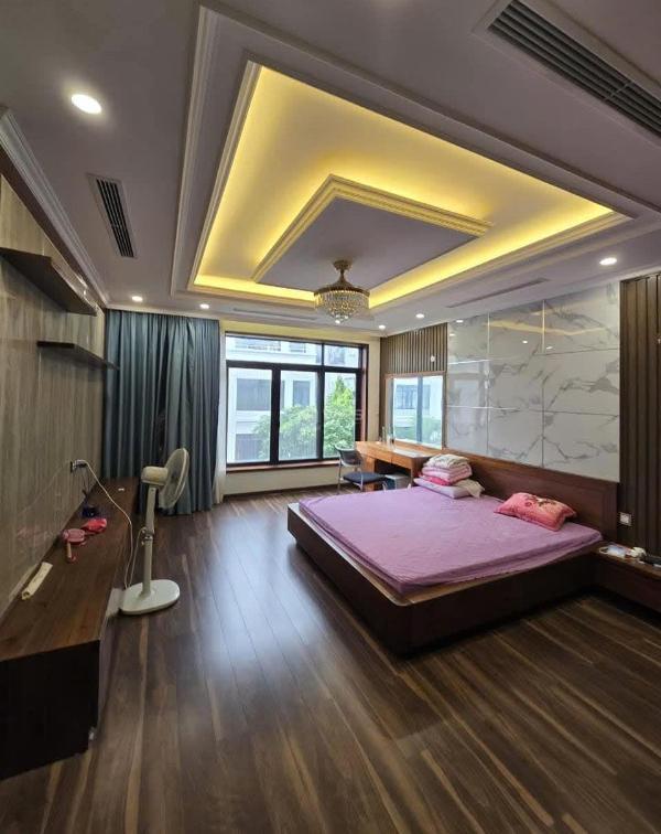 Đáng sống: liền kề vinhomes gardenia -hàm nghi-nam 🏣 từ liêm . * dt:95m2 x 5t x 6m