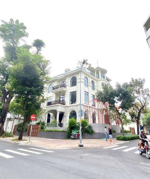 🕌🕌🕌[BUILDING - QUẬN 3] [900 m2] - [1 HẦM, 1 TRỆT 1 LỬNG, 3 🔥 LẦU & SÂN THƯỢNG].!!