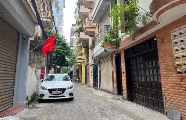 Cần bán Nhà trong hẻm 71m²