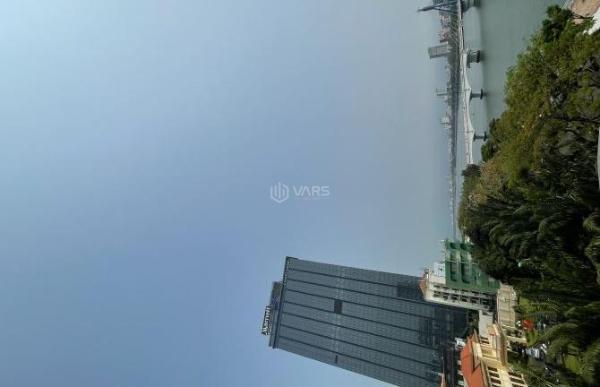 Cho thuê Nhà mặt phố 2400m²