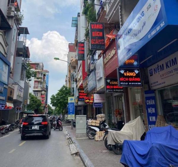 Bán Nhà mặt phố 107m²