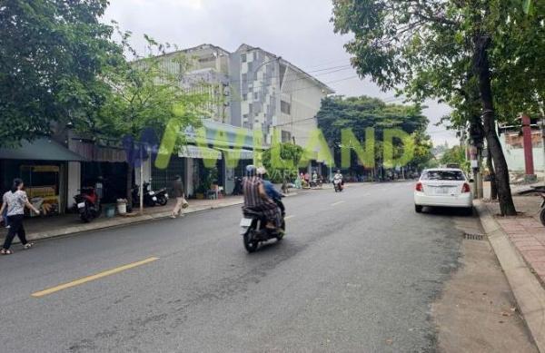 Cần bán Nhà mặt phố 108m²