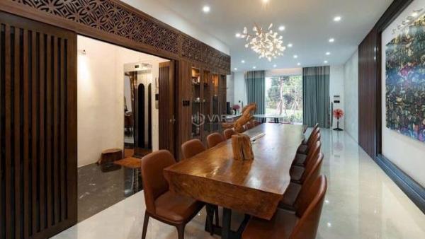 Chủ cho thuê Nhà mặt phố 120m²