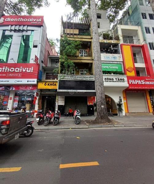 Cần bán Nhà mặt phố 80m²