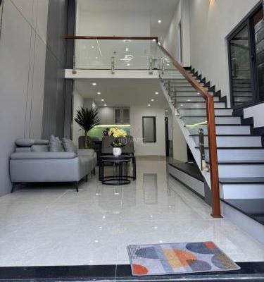 Bán Nhà trong hẻm 81m²