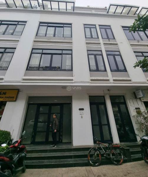 Cần cho thuê Khác 100m²