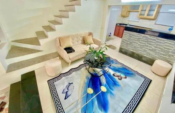 Chủ cần bán Nhà mặt phố 375m²