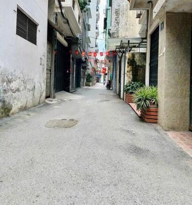 Cần bán Nhà trong hẻm 40m²