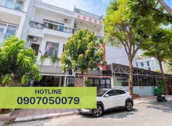 Chủ cần bán Nhà mặt phố 90m²