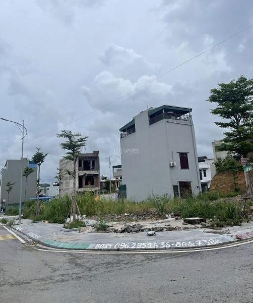 Bán Đất Ô Góc TĐC Khu 8 Cao Thắng,Hạ Long. DT :73.8m2,MT:5m 🏠 !!!