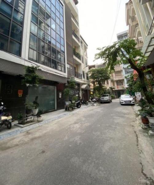 Cho thuê nhà mặt ngõ 95 🏚️ phố Trung Hòa, Dt 90m2 x 5,5 tầng mặt tiền 5m