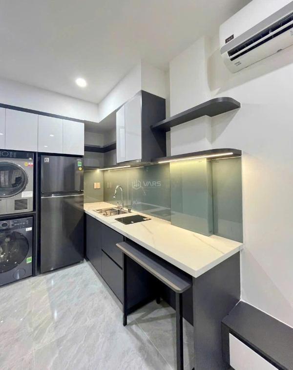 Bán tòa căn hộ 8 tầng trung tâm 🏡 phước mỹ, sơn trà dòng tiền ổn định 100 triệ