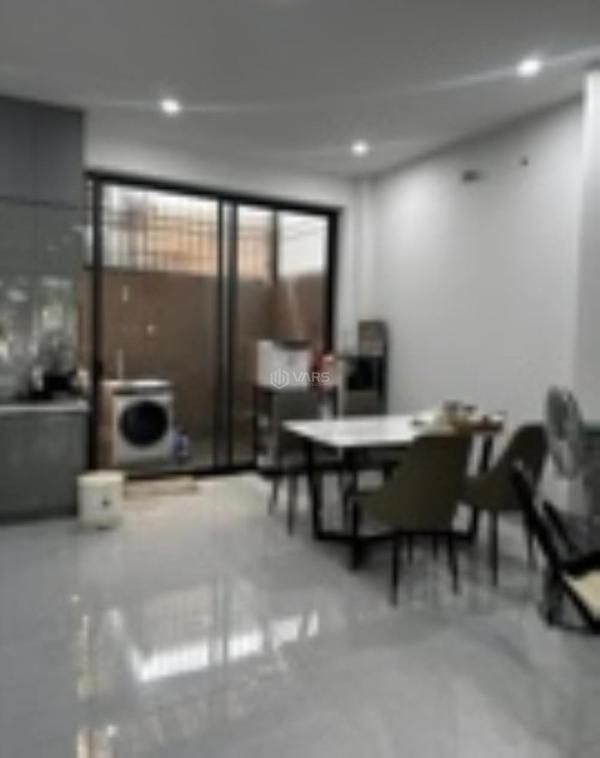 Chủ cần bán Nhà mặt phố 100m²