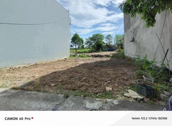 Chủ cần bán Đất nền riêng lẻ 90m²