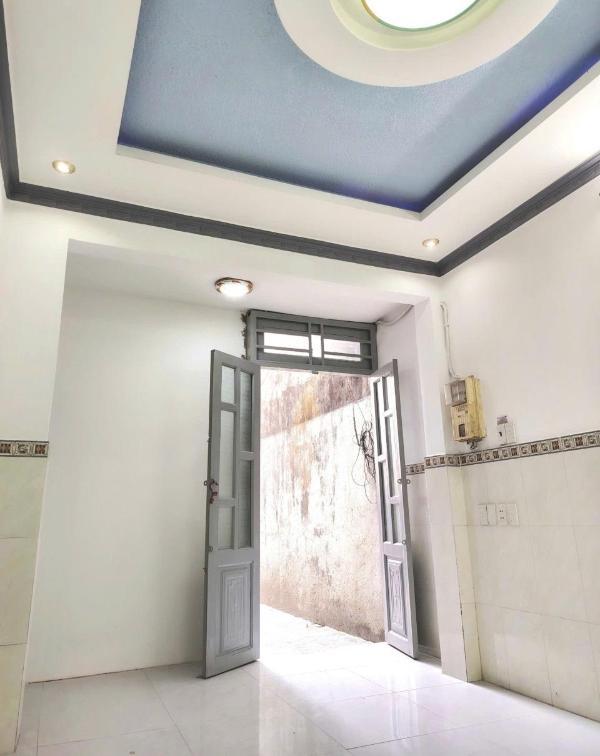 Nhà mặt tiền 2 tầng hxh tránh 36m2, nở 🏬 hậu lê văn khương q12