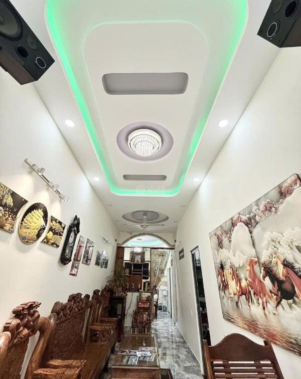 ⭐️⭐️ nhà nở hậu hxh 130m2, 🏦 tặng gpxd nguyên hồng qv