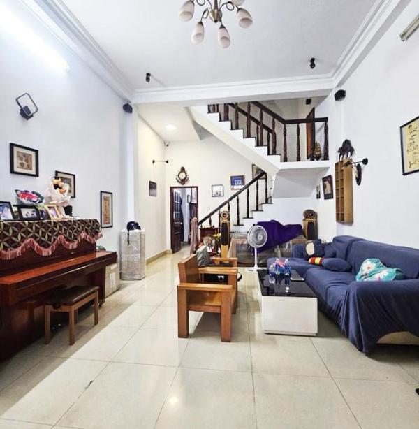 Nhà 🔥 4 tầng, hẻm xe tải, đồng đen, tân bình, 90m2, chỉ 14.x tỷ tl