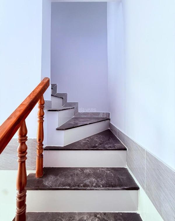 Bán Nhà trong hẻm 32m²