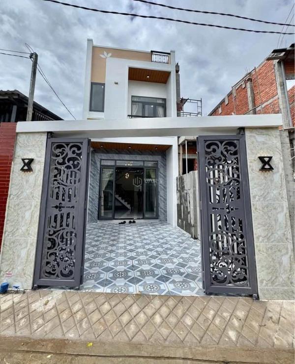 Bán nhà 1 trệt 1 🏢 lầu gần cổng chào vĩnh cửu giá chỉ 1ty960 ,ngân hàng hỗ trợ 70%