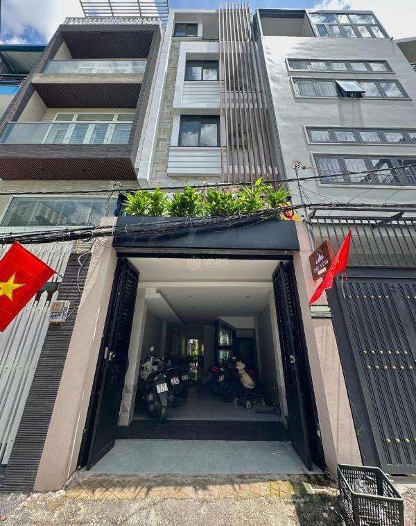 Toà nhà 5 tầng 122m2 nguyễn xí - dòng tiền 🏢 1.8 tỷ/năm (7.5%) - 25.2 tỷ