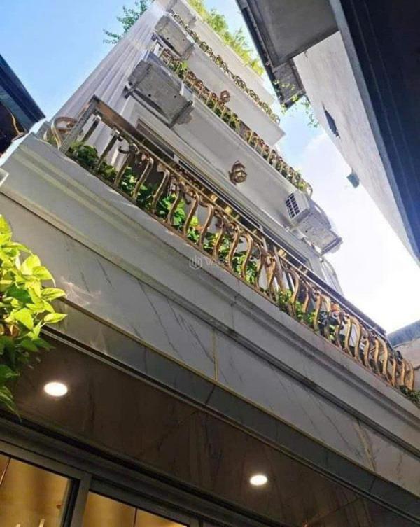 Thanh xuân ,giá chỉ hơn 7 tỷ có 🏤 nhà 38m*5 tầng ,ô tô sát nhà .