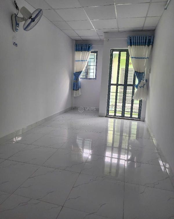Chính chủ 🏠 bán gấp nhà hóc môn giá chỉ 350tr