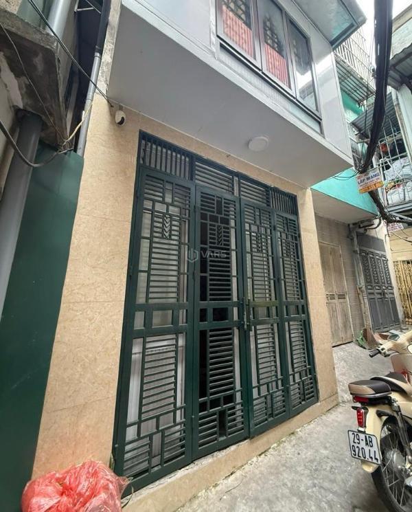 Nhà 3 tầng ngõ 273 nguyễn khoái, 25m² giá 2.98 tỷ 👍 gần phố, tiện ích ngập tràn