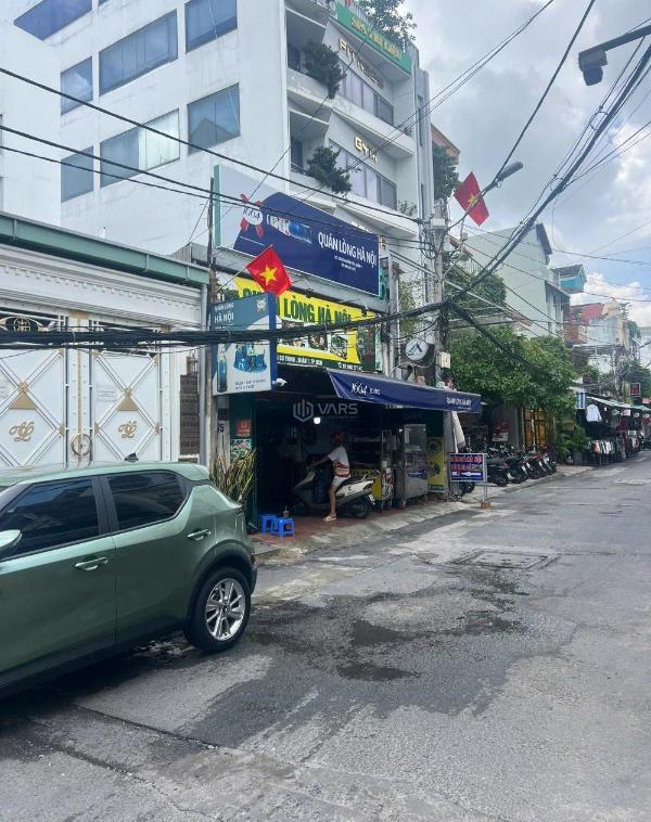 Bán khuôn đất lớn 690m2 đường nguyễn trãi quận 🏠 1 chỉ 240 triệu/m2