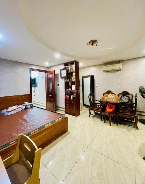 Bán 🏡 căn hô tập thể gần vũ trọng phụng, thanh xuân, nhà đẹp 3 ngủ, ô tô đỗ