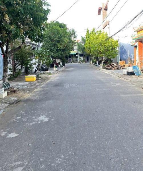 Bán nhà 3 tầng đường Lưu Nhân Chú, 🆘 Khuê Trung, Cẩm Lệ. DT 70m2 ngang 5m. Giá 6.2 tỷ