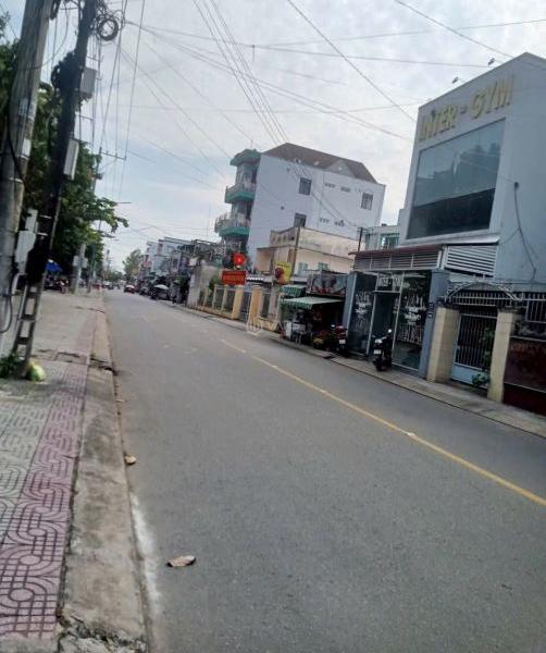 Mặt tiền Nguyễn Thị Minh Khai tp Vĩnh Long gần Hưng 🌊 Đạo Vương