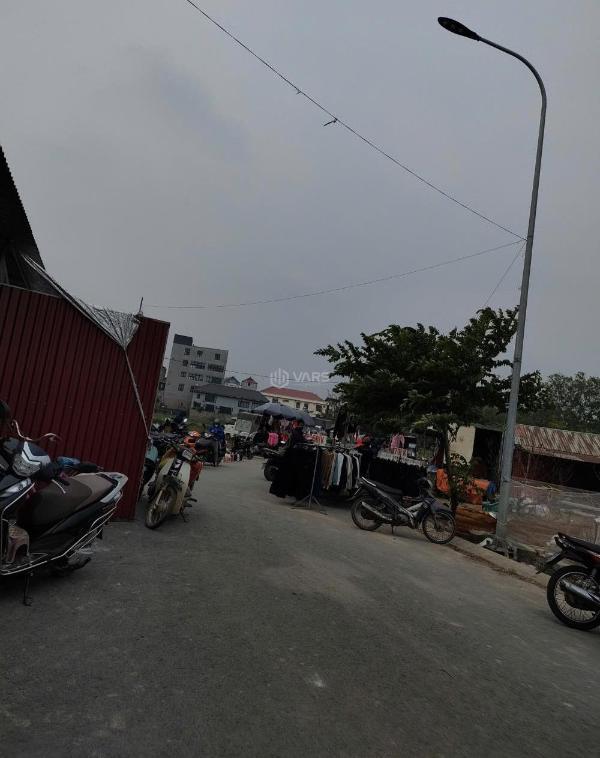 Bán gấp nhà xưởng nguyễn văn giáp 300m, mặt tiền 10m, 3.6 🏢 tỷ mỹ đình.