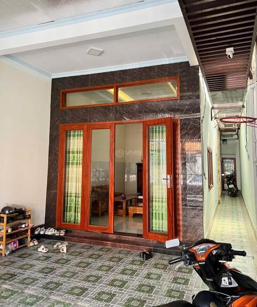 Cần bán Nhà trong hẻm 200m²