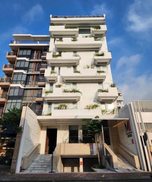 Cần bán Nhà mặt phố 170m²
