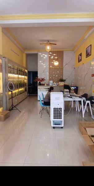 Cần bán Nhà mặt phố 83m²
