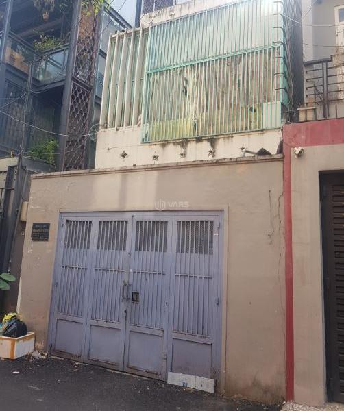 Bán Nhà trong hẻm 100m²