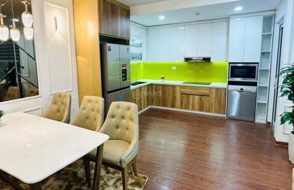 hiếm. cho thuê căn hộ handiresco 31 lê văn lương. 100m2. 3pn2wc. full 🏚️ đồ đạc. giá 17tr/th