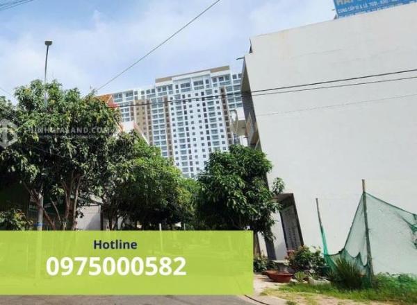 Bán Nhà mặt phố 88m²