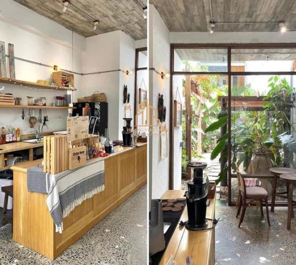 Bán Nhà mặt phố 147m²