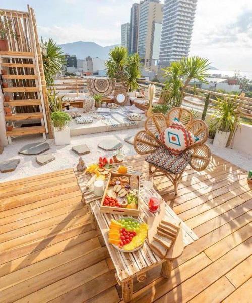 Bán khách sạn mặt tiền đường Lê Mạnh Trinh, 🌊 Quận Sơn Trà, cách biển 300m